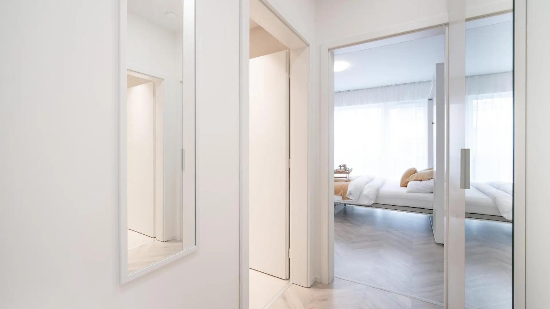 City Relax Apartments With Free Parking, 10 Mins Walk To City Centre Brno